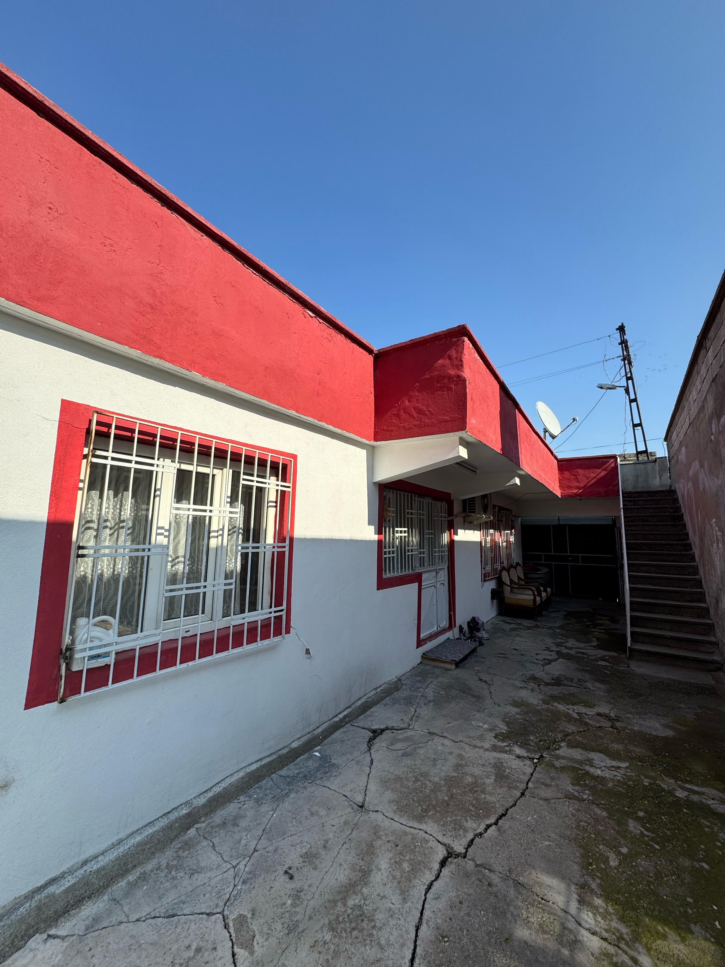 SATILIK MÜSTAKİL EV MARKASİ HASTANESİ CİVARI6