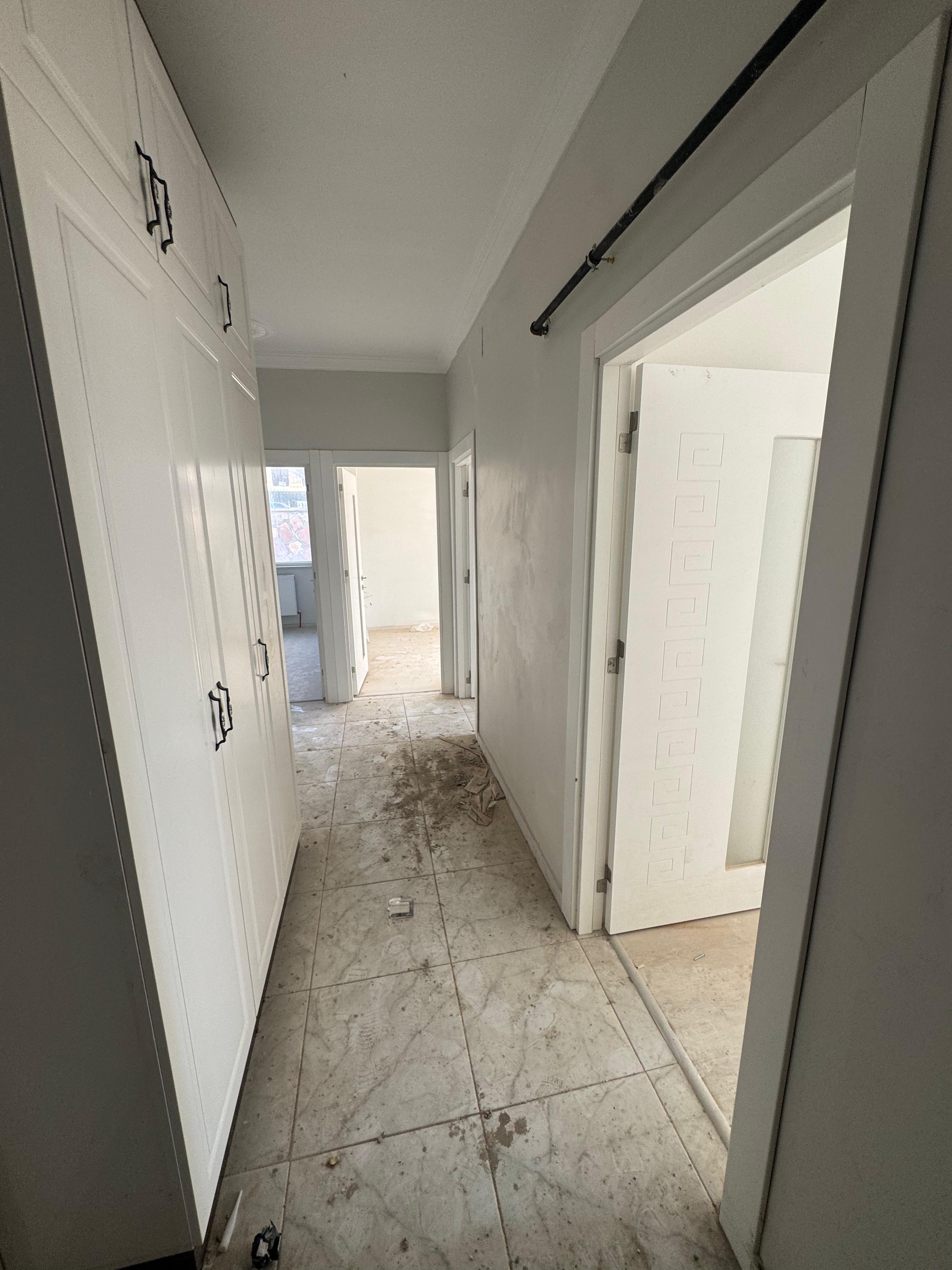 SATILIK 3+1 SİTE İÇERİSİNDE 9